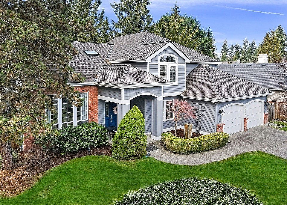 1st image of 2415 237th Ct NE