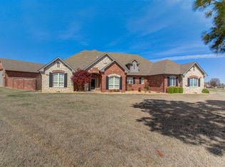 205 Scottie Dr, Tuttle, OK 73089