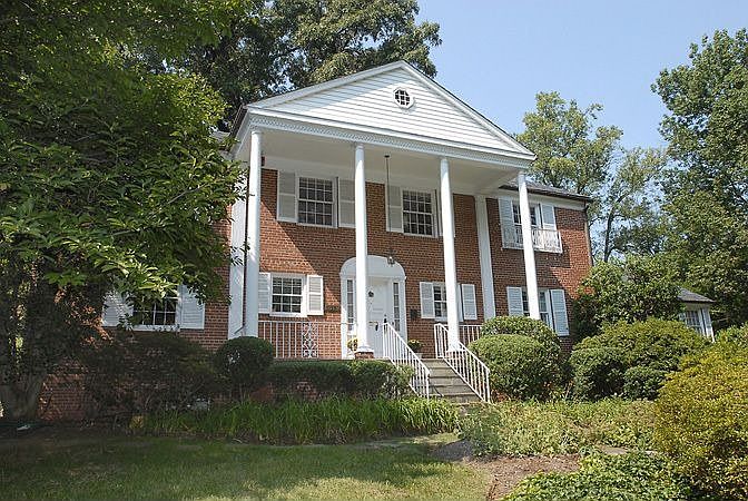 1st image of 6618 Kennedy Dr