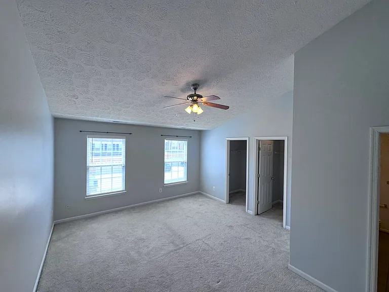 207 Merlin Dr — Photo 13