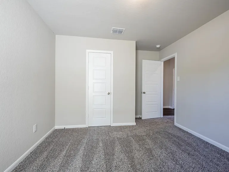 7106 Emerald Valley — Photo 15
