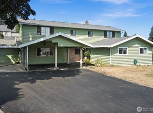 3868 NE Pinecone Dr, Bremerton, WA 98310