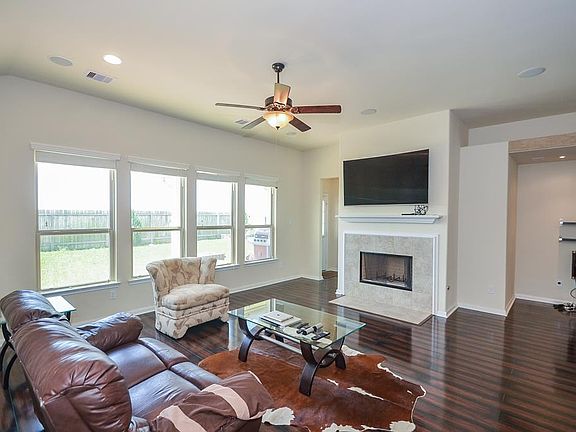 5th image of 21507 Palaramo Ct