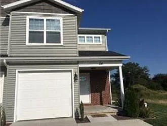 3 bed, 1450 sqft, $1,385 — Photo 2