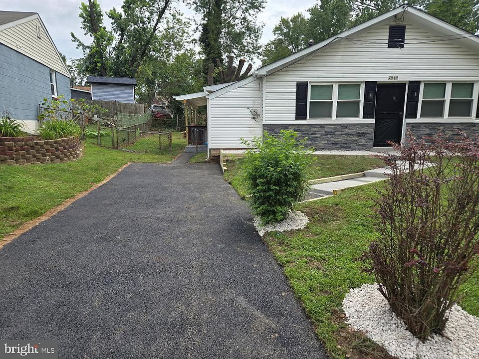 1st image of 7917 Fiske Ave