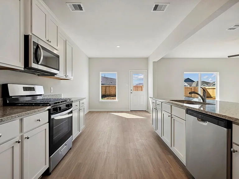 324 Fastboy Ln — Photo 10