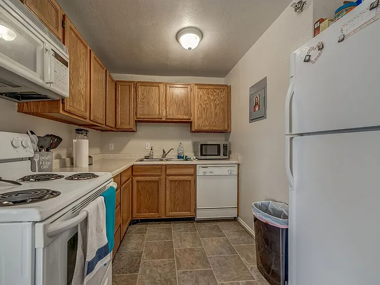 724 W 1720 N #201 — Photo 4