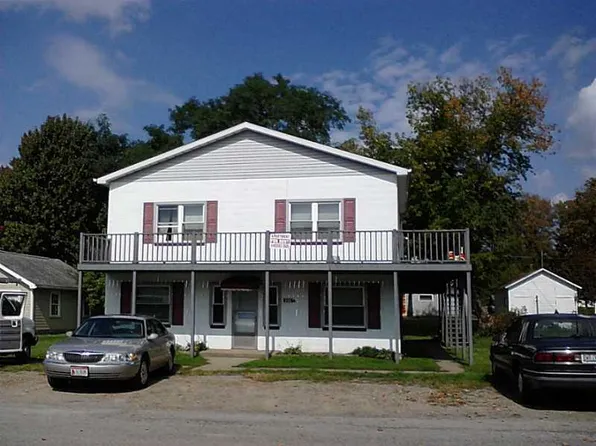 306 Jackson Apt Bldg, Jamestown, PA 16134