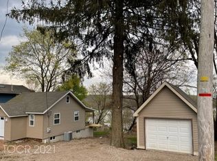 27 Cedarbrook Rd, Hewitt, NJ 07421