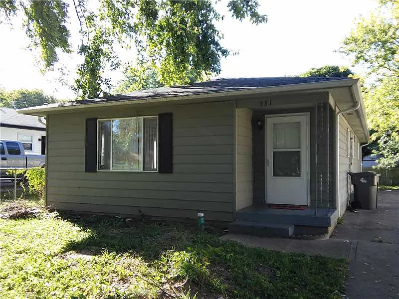 331 W Gimber St photo 1