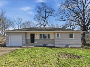 10816 E 66th Ter, Raytown, MO 64133