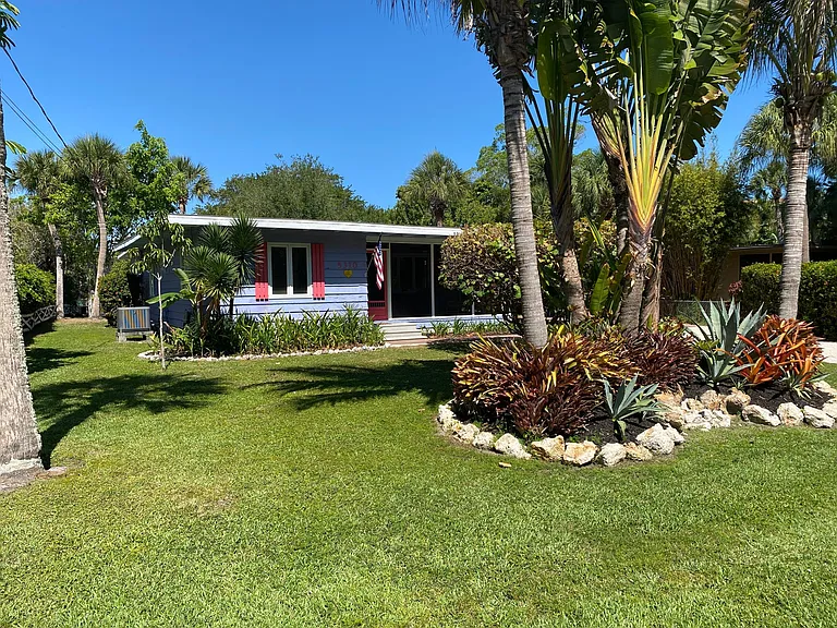 5310 Calle Florida — Photo 9
