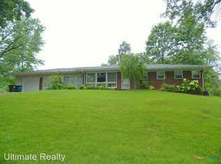821 Payson Dr, Saint Louis, MO
