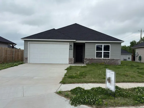 2533 E Foxbury St, Siloam Springs, AR 72761