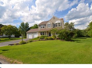 16 Christine Cir, Coatesville, PA 19320