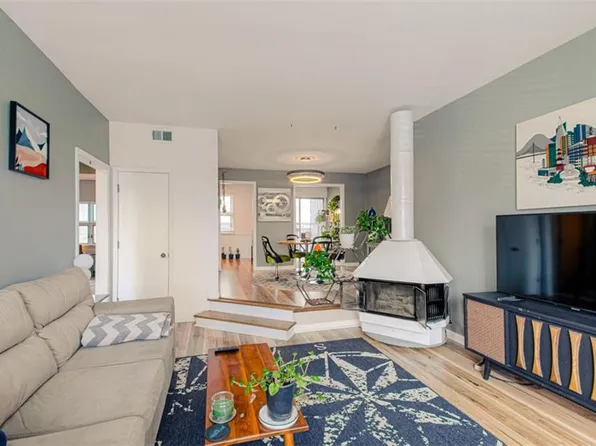 456 W 104th St Unit C, Kansas City, MO 64114