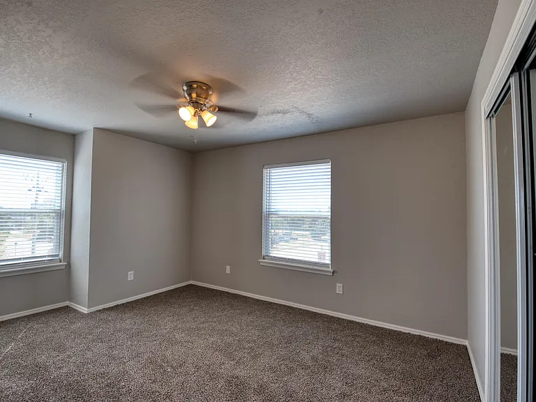1001 E Main St #A-1 — Photo 13