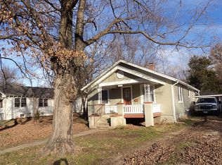 2152 N Franklin Ave, Springfield, MO 65803