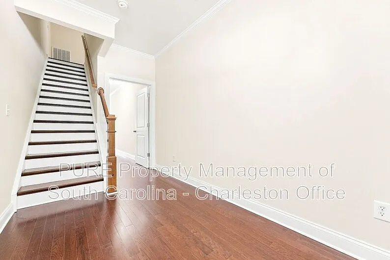 4 bed, 4.0 bath, 2577 sqft, $3,399 — Photo 4