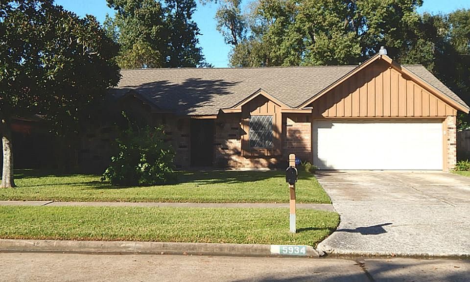 1st image of 5934 Gum Grove Ln