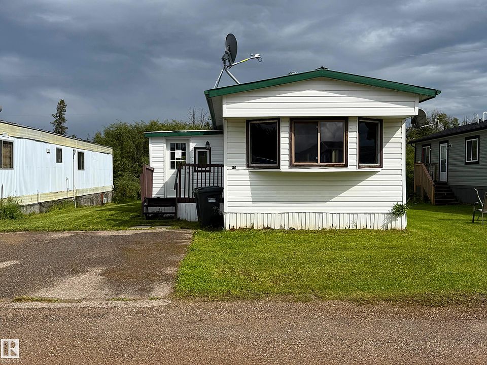 1st image of 4405 50th Ave #86