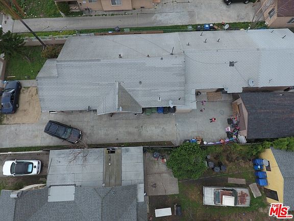 4th image of 907 W 84th St