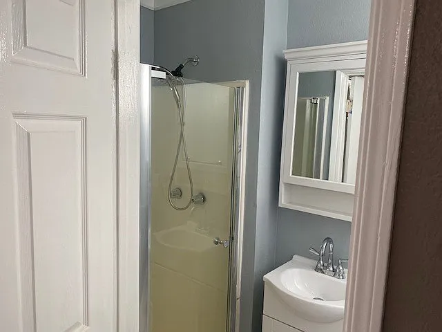 42 Harbor Dr — Photo 5