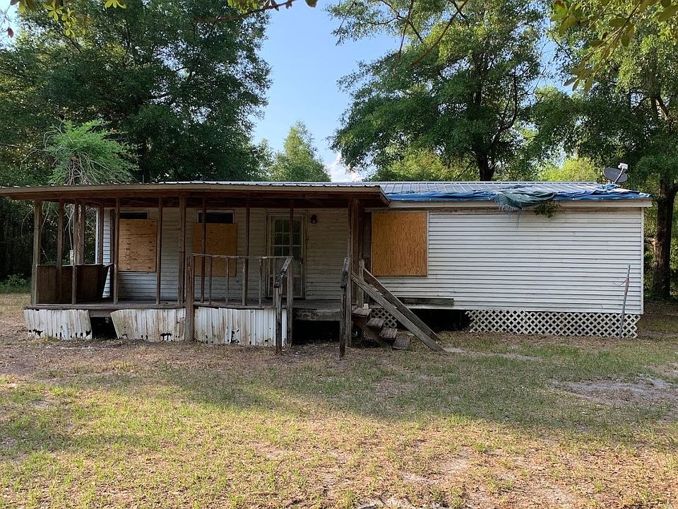 1st image of 277 SW Mill Ln