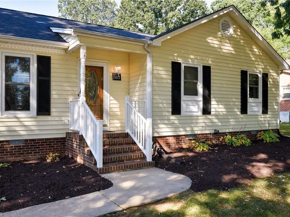 813 Lynnwood Dr, Burlington, NC 27215