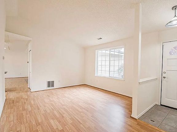 2nd image of 27616 123rd Ave SE
