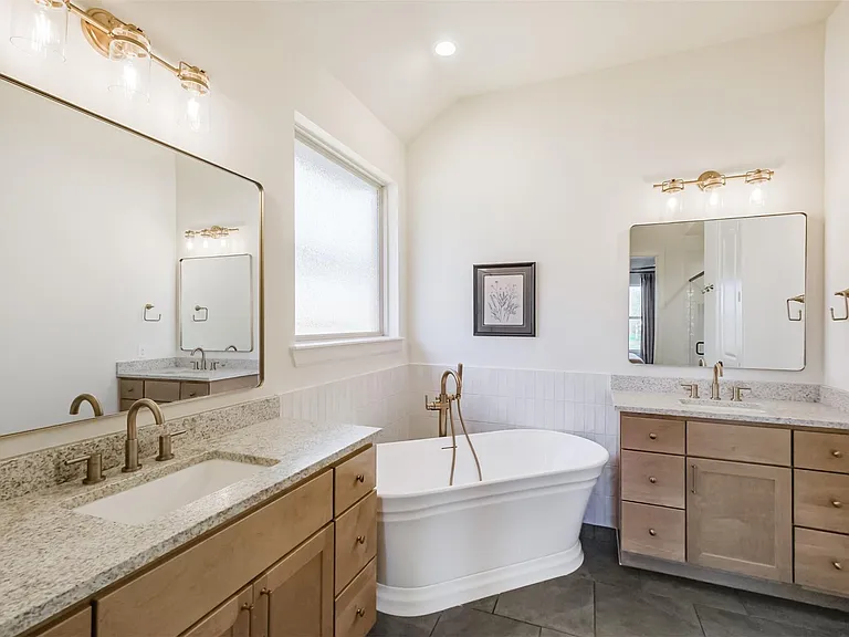 4127 Wooded Isle Way — Photo 22