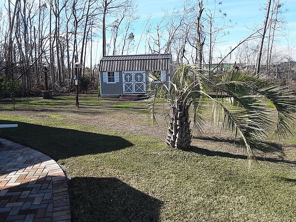 2nd image of 409 New Mexico Dr