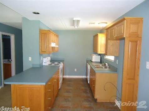 5th image of 2808 Gage Dr
