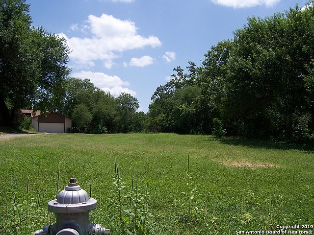 1st image of 872 E Sunshine Dr