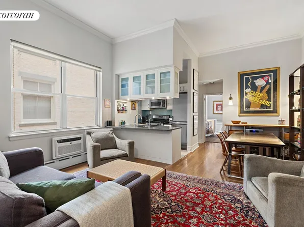 16 East 80th Street image 1 of 4