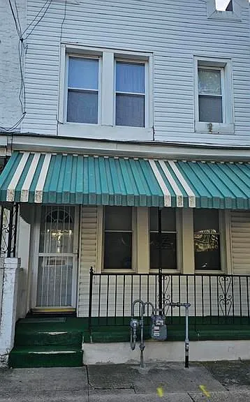 1044 N Ohio Ave — Photo 1