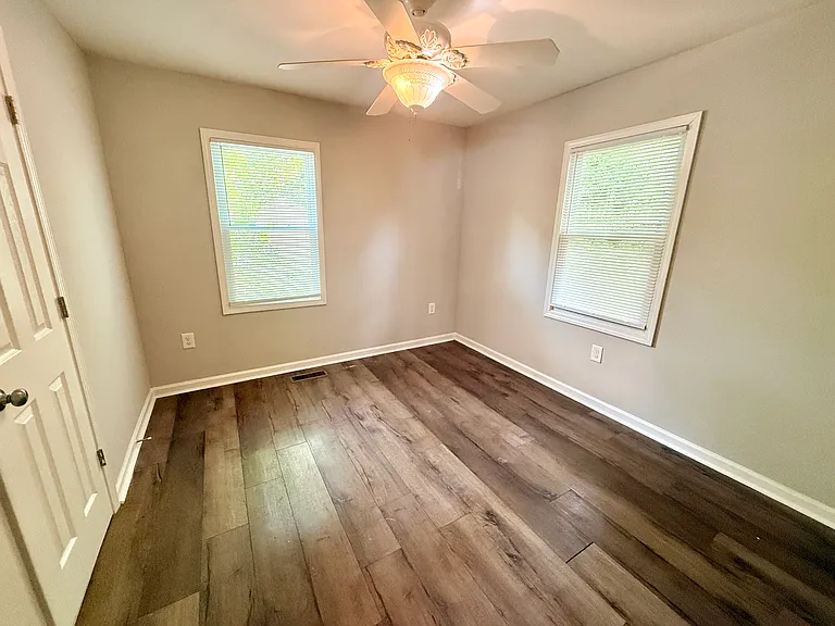 705 Julian St — Photo 13