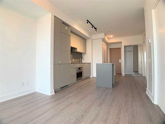 4th image of 7 Grenville St #4806