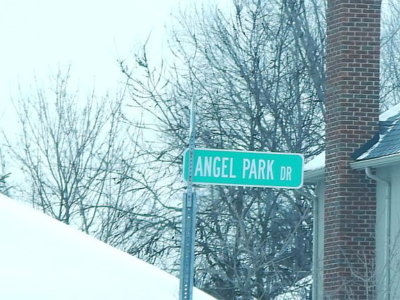 5th image of 23134 Angel Park Dr