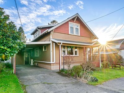 2507 6th St, Tillamook, OR, 97141