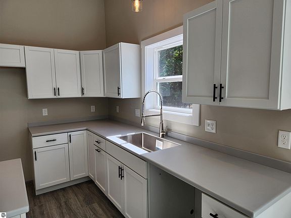 4th image of 9769 Cushman Ct