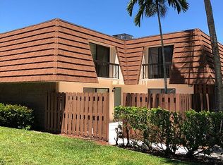 825 Center St APT 15D, Jupiter, FL 33458