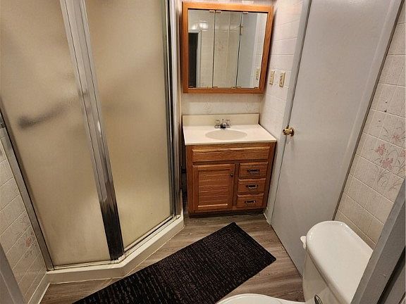 5th image of 3957 E 55th St