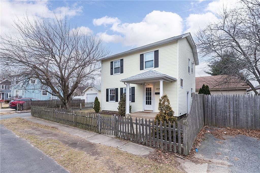 193 Gould Ave, Warwick, RI 02888 | Zillow