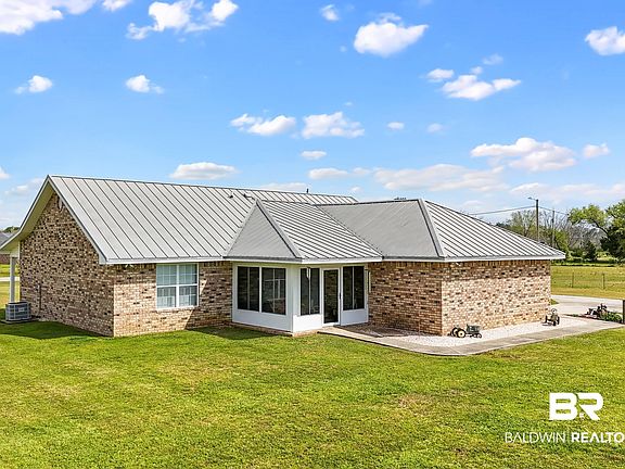 5th image of 14885 Daugherty Rd