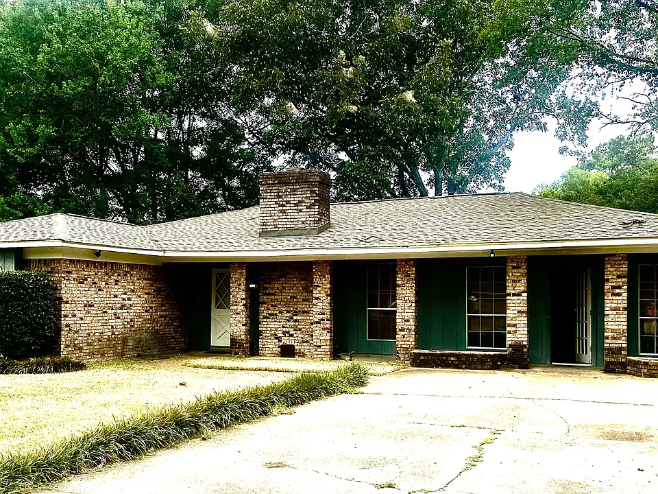 5837 Cypress Trl
