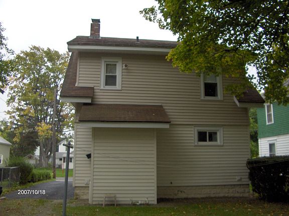 2nd image of 332 Shirley Dr