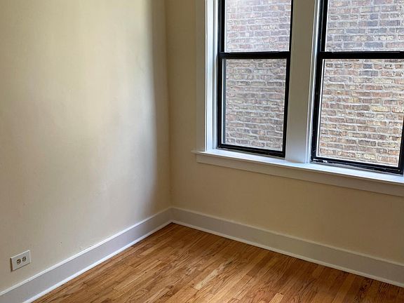 5th image of 1530 N Kedzie Ave APT 2