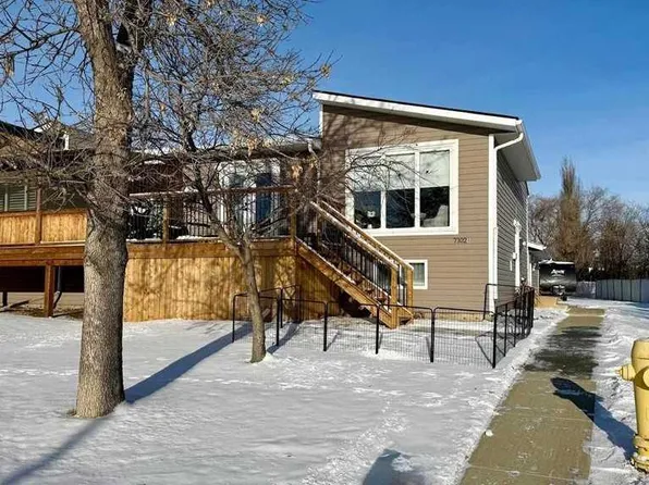 7102 A S Marler Dr, Camrose, AB T4V 3L8