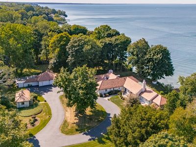 950 Lake Rd, Webster, NY, 14580